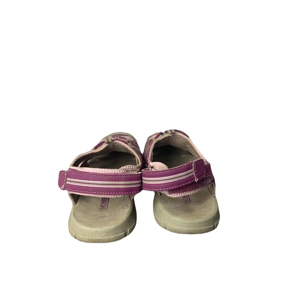Khombu these sandals